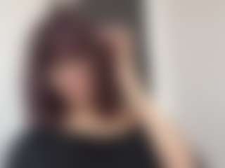 Live cam show with Thea - Toes on PervPlay.com