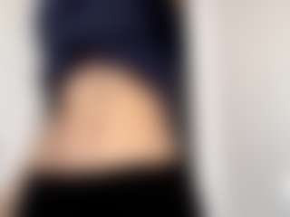 Live cam show with Thea - Armpits on googirlz