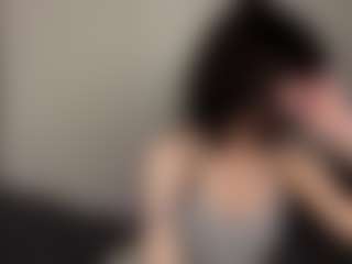 Live cam show with Thea - Gamer Brown Hair on PervPlay.com