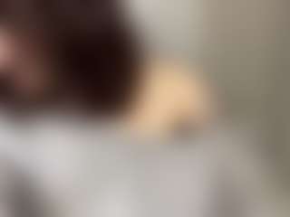 Live cam show with Thea - Gamer Brown Hair on Camsoda.co