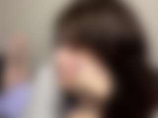Live cam show with Thea - Lovely on SpunkLive