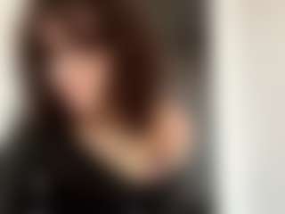 Live cam show with Thea - Mouth on Sweet Sext
