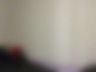 Live cam show with Thea - Belly on StripNow