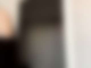 Live cam show with Thea - Sexydance on intimatelivegirls.com