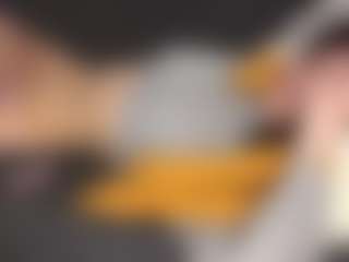 Live cam show with Thea - Belly on AdultVida.com