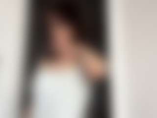 Thea's Live Sex Cam Show
