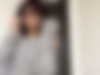 Live cam show with Thea - Gamer Brown Hair on Sweet Sext