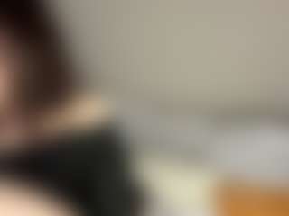 Live cam show with Thea - Lovely on CamClone