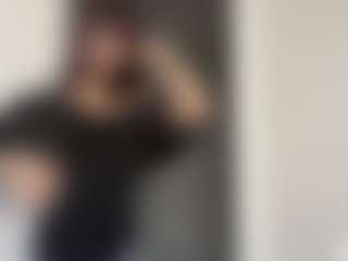 Thea's Live Sex Cam Show