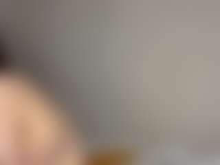 Live cam show with Thea - Belly on CamwithHer