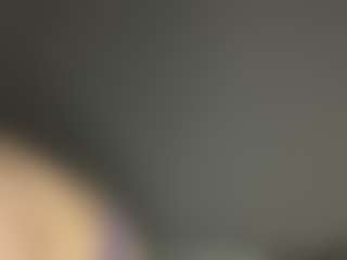 Live cam show with Thea - Gamer Brown Hair on livesuperchat.net