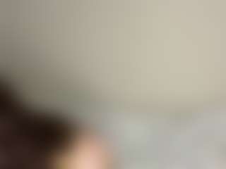 Live cam show with Thea - Belly on Hubzter Live