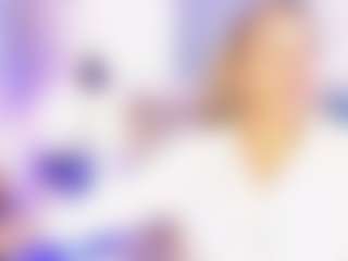 Live cam show with BlondeHotMilf Liiana - Green Eyes on Strip Flash - Live Sex Shows