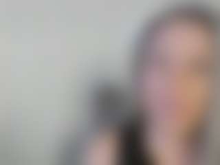 Show in cam erotica live di BlondeHotMilf Liiana