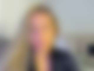 BlondeHotMilf Liiana's Live Sex Cam Show