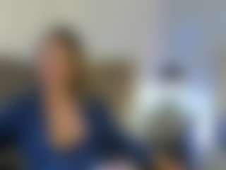 BlondeHotMilf Liiana's Live Sex Cam Show