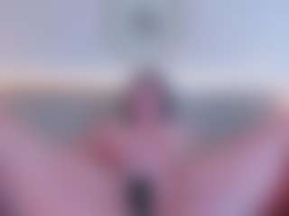 Live cam show with Megan Charles - Hairy Pussy BBW on live18s.com