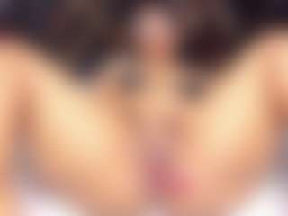 sara-tompsonn's Live Sex Cam Show
