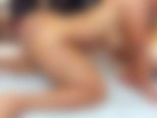 sara-tompsonn's Live Sex Cam Show