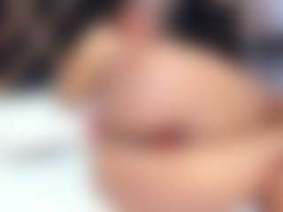sara-tompsonn's Live Sex Cam Show