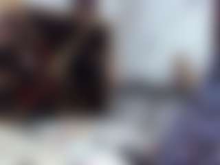sara-tompsonn's Live Sex Cam Show