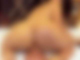 Live cam show with sara-tompsonn - Public on liverealitysex.com