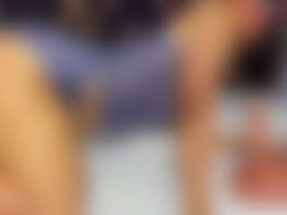 sara-tompsonn's Live Sex Cam Show