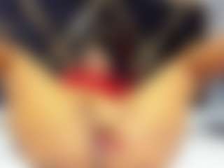 Live cam show with sara-tompsonn - Public on 1on1-livenow
