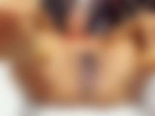 sara-tompsonn's Live Sex Cam Show
