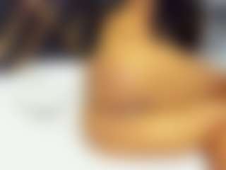 sara-tompsonn's Live Sex Cam Show