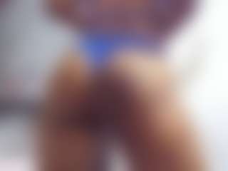 Live cam show with sara-tompsonn - Big Tits Small Tits on Camsoda