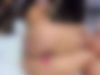 sara-tompsonn's Live Sex Cam Show