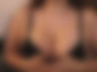 Live cam show with tracy-blair - Granny Brown Hair on Camsoda