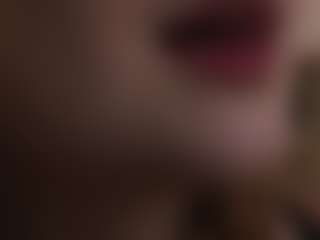 Live cam show with tracy-blair - Red Hair Granny on Free Soda