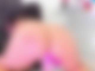 Live cam show with atenea-jonson - Thin on Camiplay Live