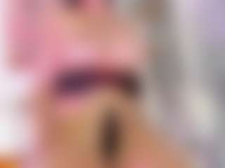 Live cam show with atenea-jonson - Thin on Uber Horny