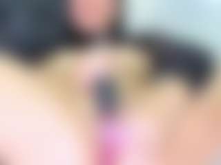 Live cam show with atenea-jonson - Handjob on Gym Cam Girls