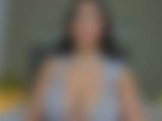 Live cam show with dulce-victoriaa - Brown Eyes on Camsoda