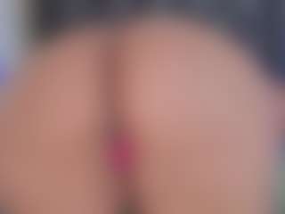 Franshesskaa's Live Sex Cam Show
