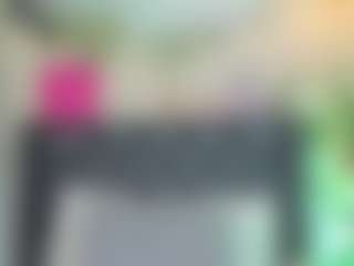Live cam show with Franshesskaa - Drinking on Dolls Live