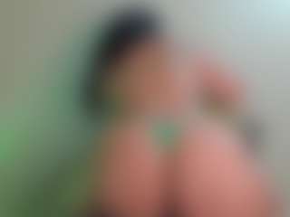 Franshesskaa's Live Sex Cam Show