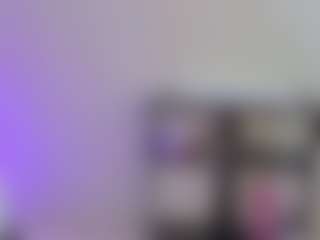 Live cam show with Franshesskaa - Ass Bouncing on Camming Site
