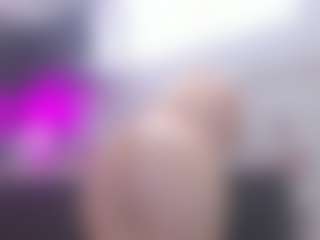 Franshesskaa MILF webcam performer live streaming