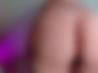 Live cam show with Franshesskaa - Ass Bouncing on xplaylive.com