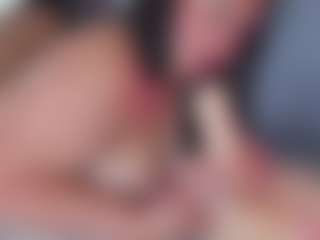 Live cam show with Franshesskaa - Public on xplaylive.com