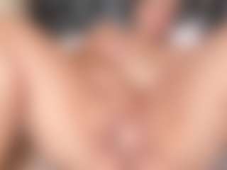 Franshesskaa MILF webcam performer live streaming
