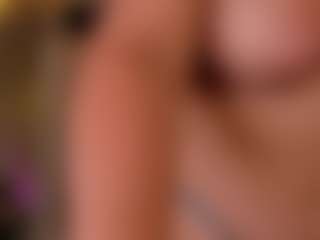 Franshesskaa's Live Sex Cam Show