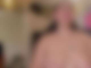 Franshesskaa's Live Sex Cam Show