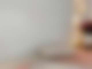 Spettacolo in cam dal vivo con Lilian-Starfire - Brown Eyes Ebony su Camsoda