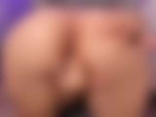 Live cam show with foxy200 - Handjob on liverealitysex.com